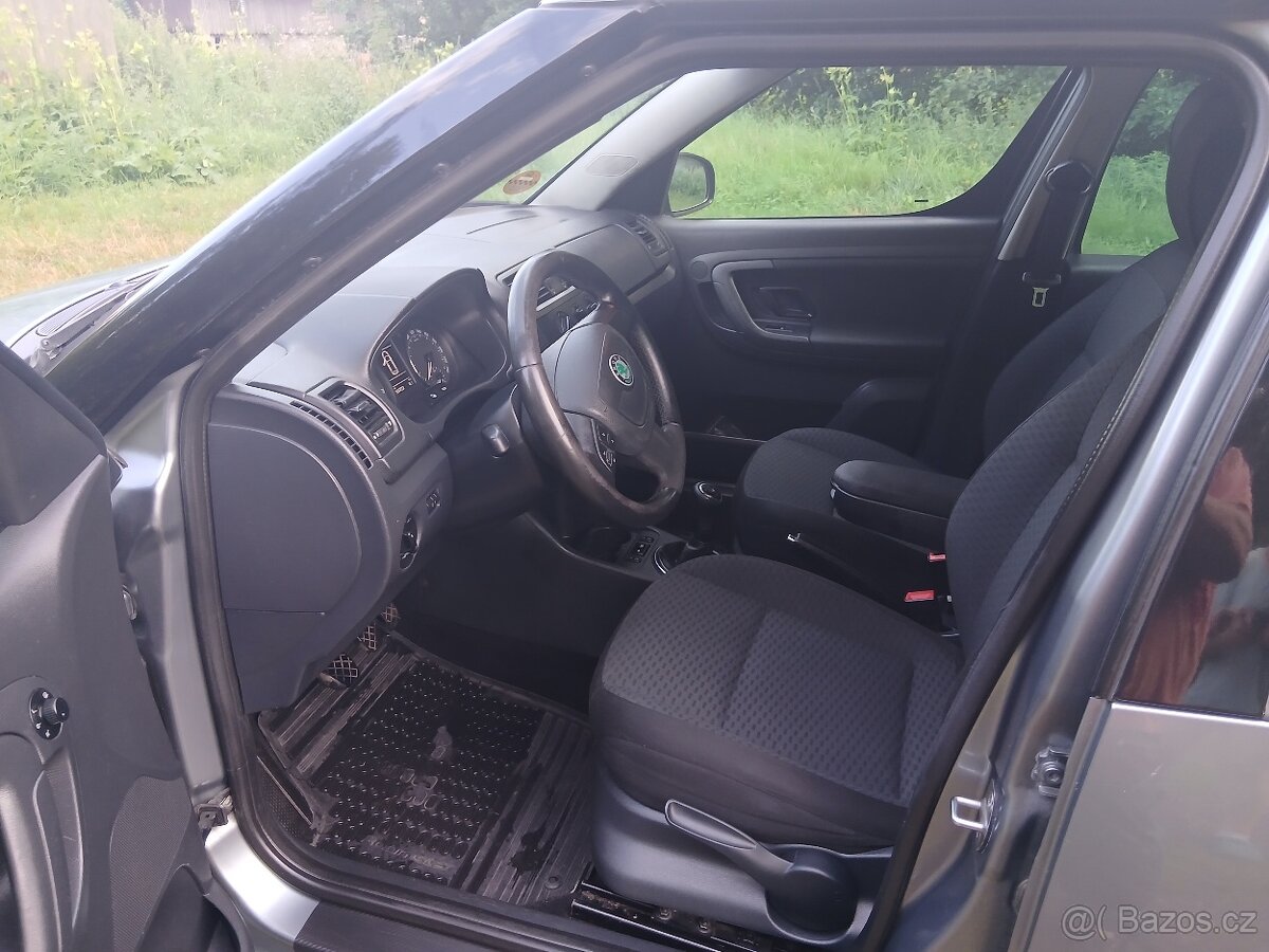 Škoda roomster 1.2tsi 63kw - 9