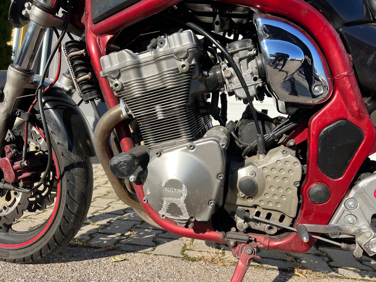 Suzuki GN 600 Bandit - 9