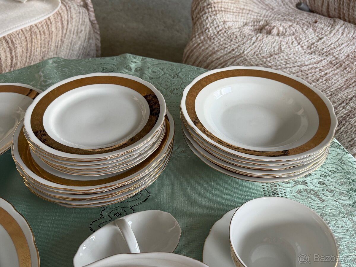 Jidelni sada pozlacena - 9