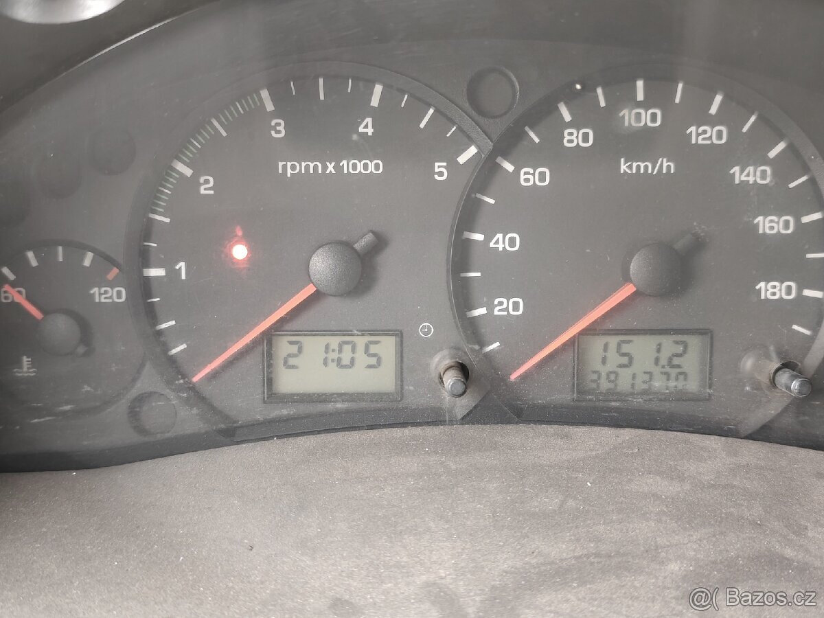 FORD TRANZIT 2,0D ,r.v.2004 - 9