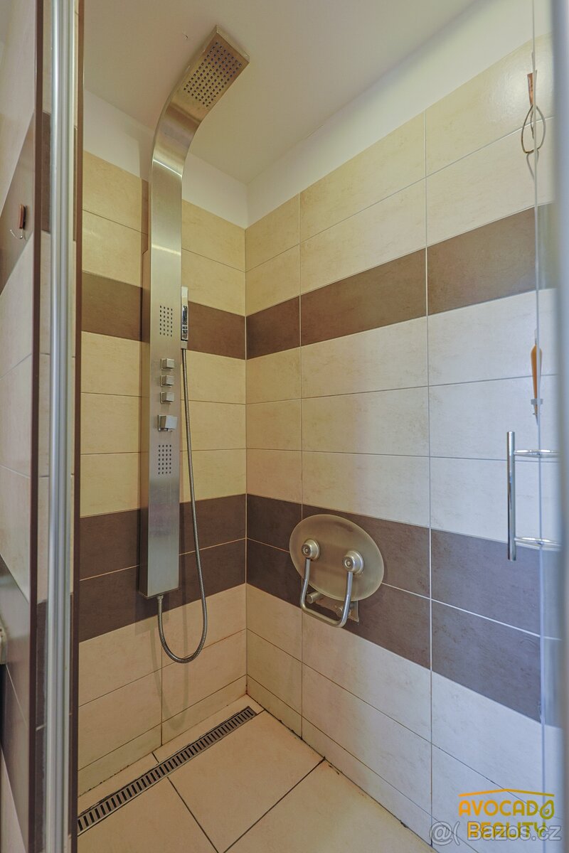 Byt 3+1 s balkónem do klidného vnitrobloku - 9