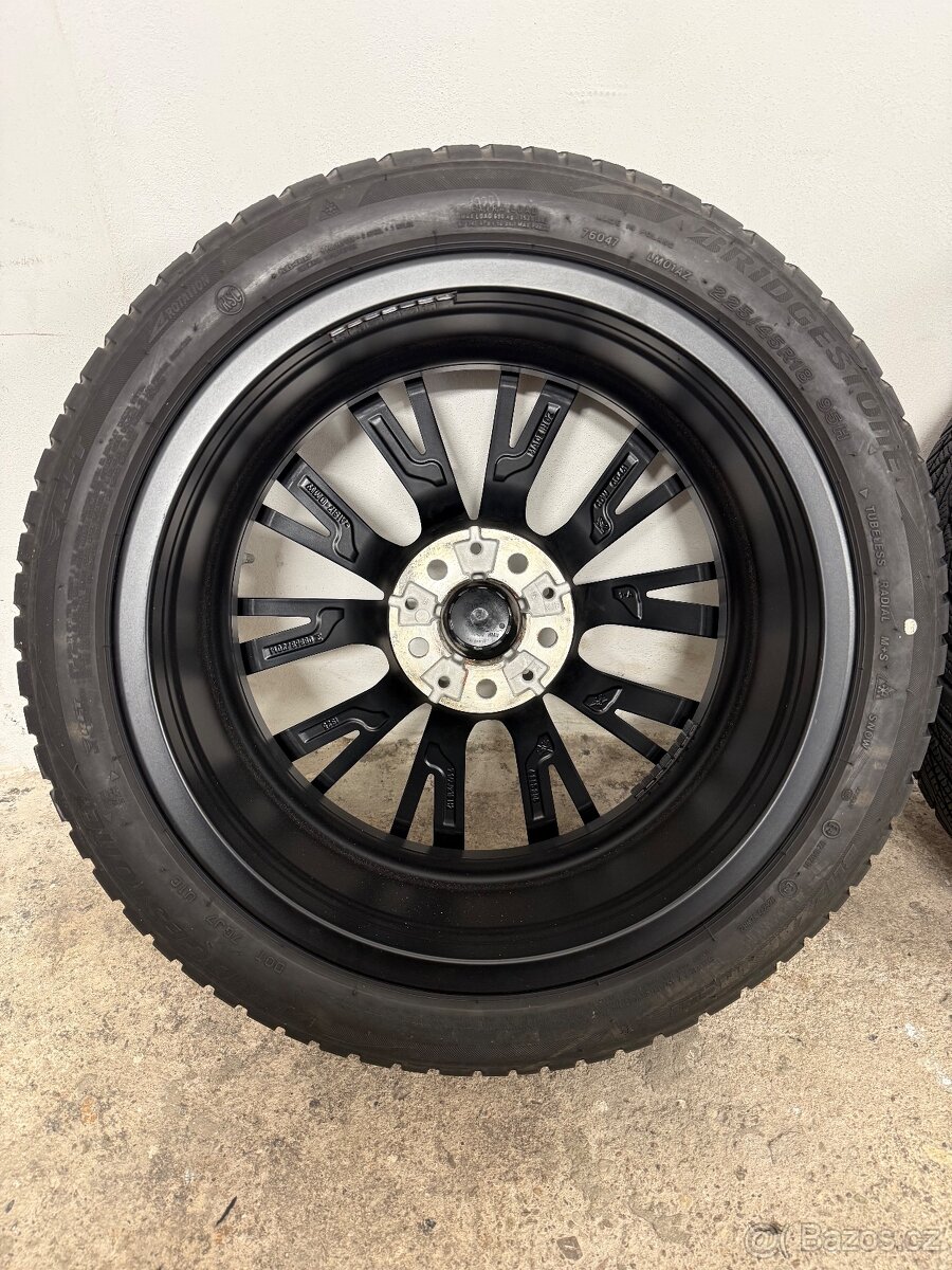 Originál alu kola Bmw 5x112 R18 styling 796M zimní - 9