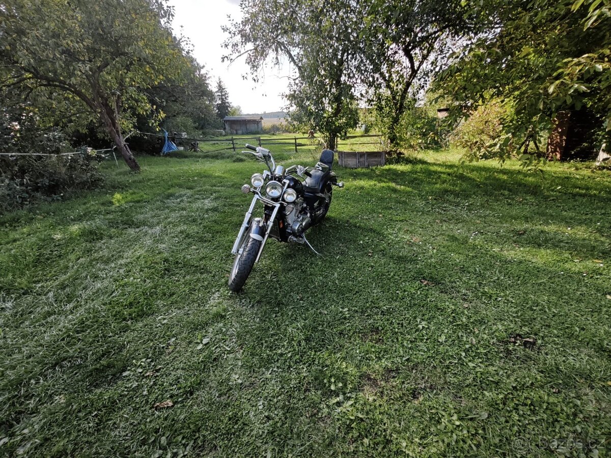 Honda shadow 600 - 9