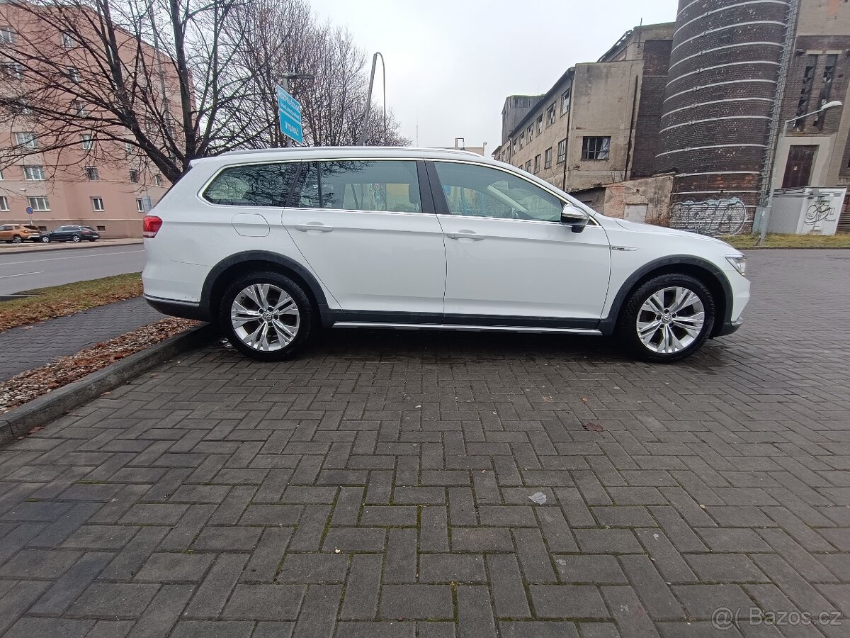 VW Passat Alltrack 4x4 140kw - 9