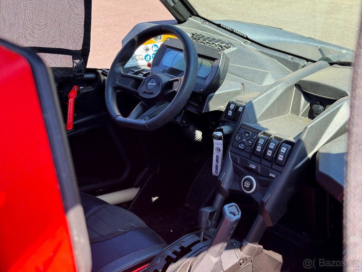 CAN-AM Maverick XRS TURBO RR - 9