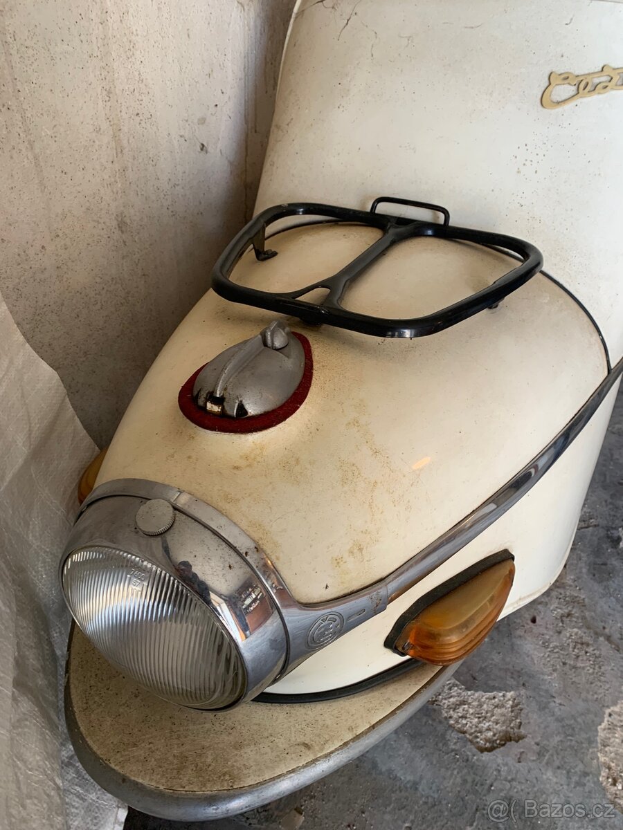 Čezeta 175 502.00 , Prase - 9