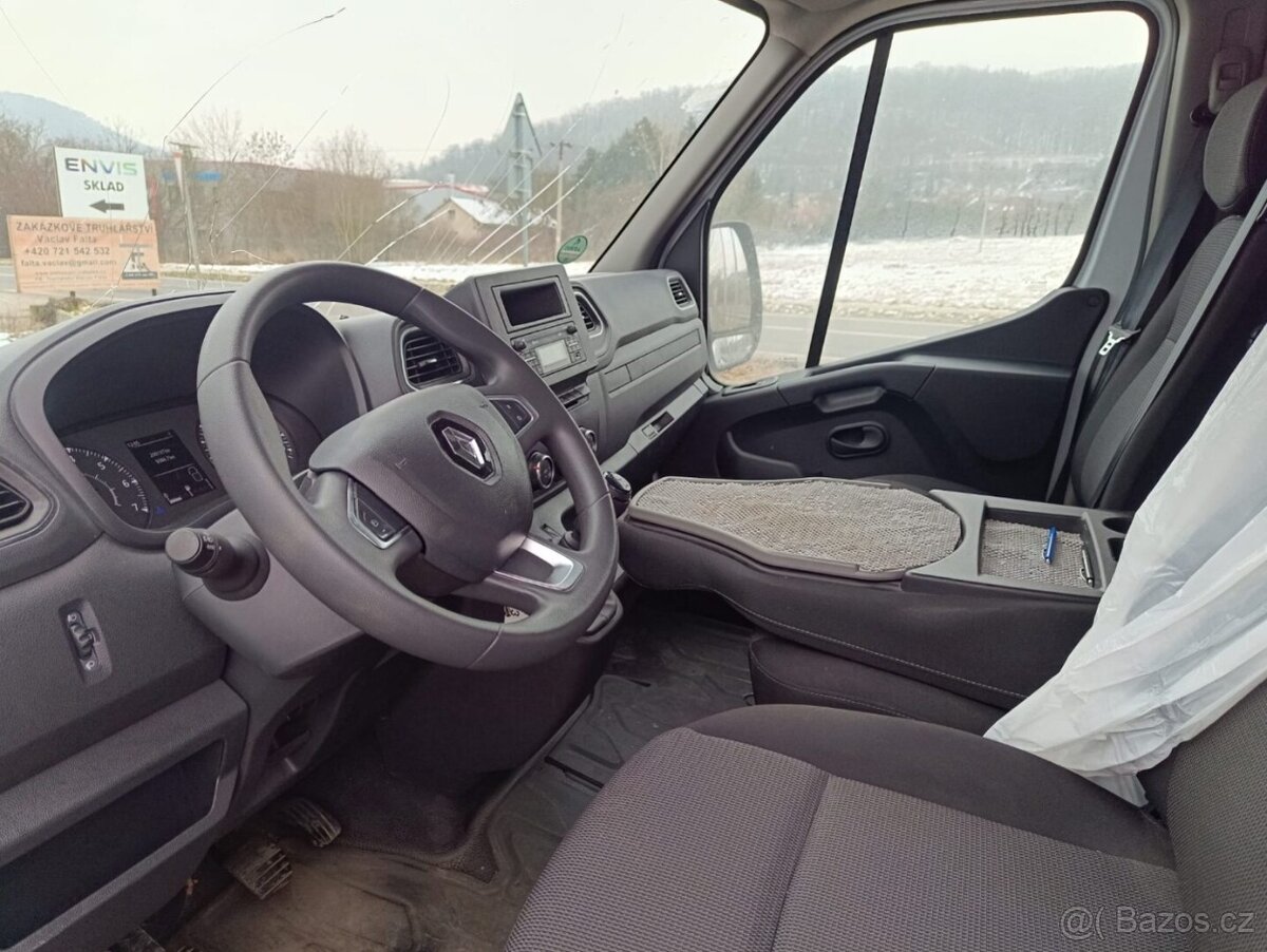 Renault Master 110 kW - 9