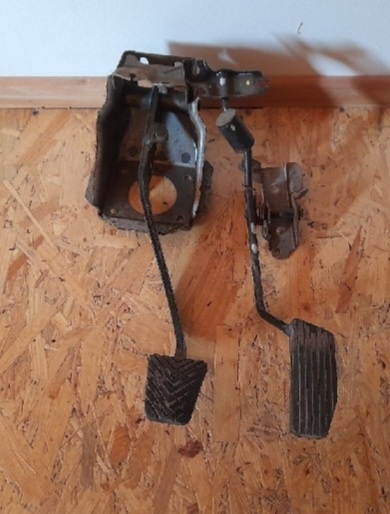 Mitsubishi pajero 2,II - 9