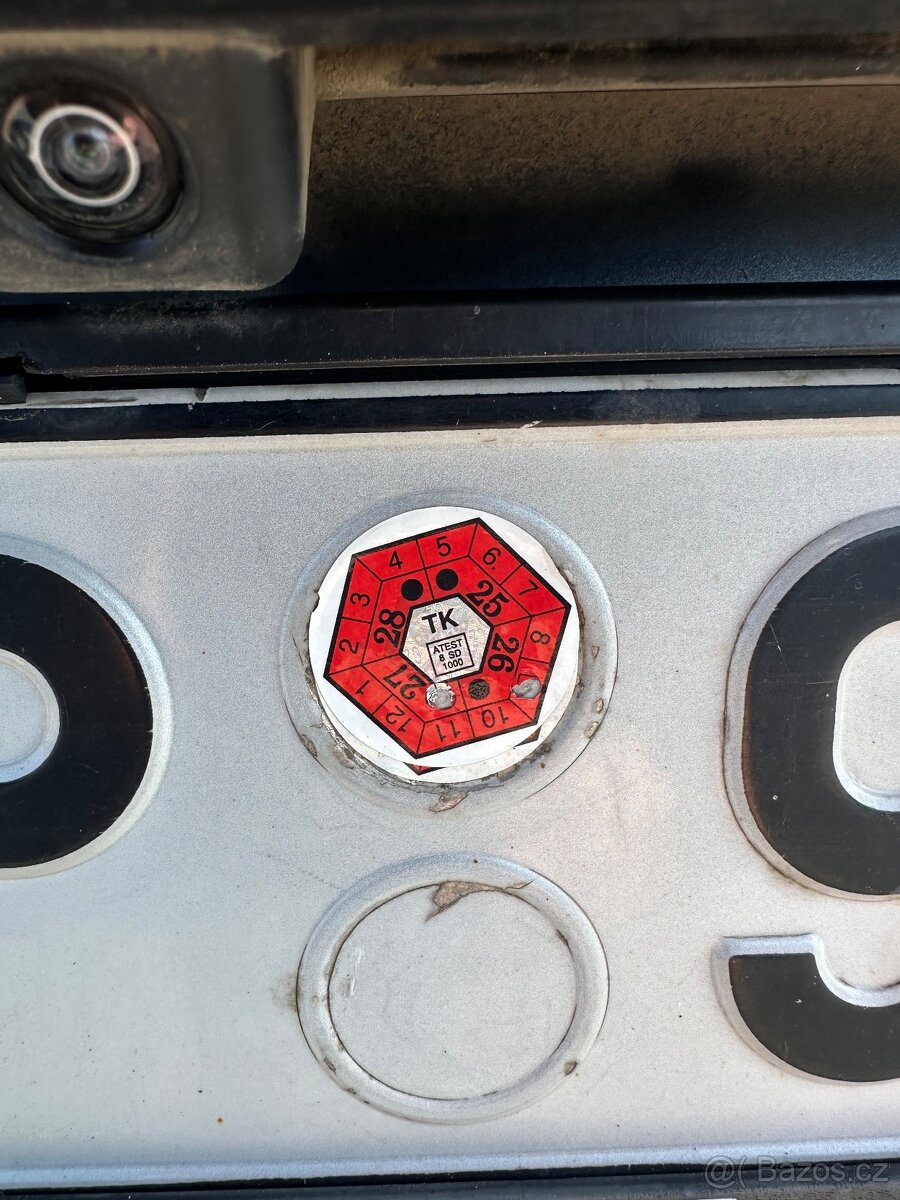 BMW e90 320d 120kw - 9