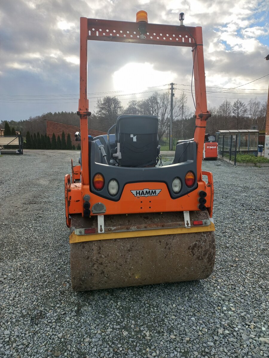 Tandemový vibrační válec Hamm HD 14VV - 9