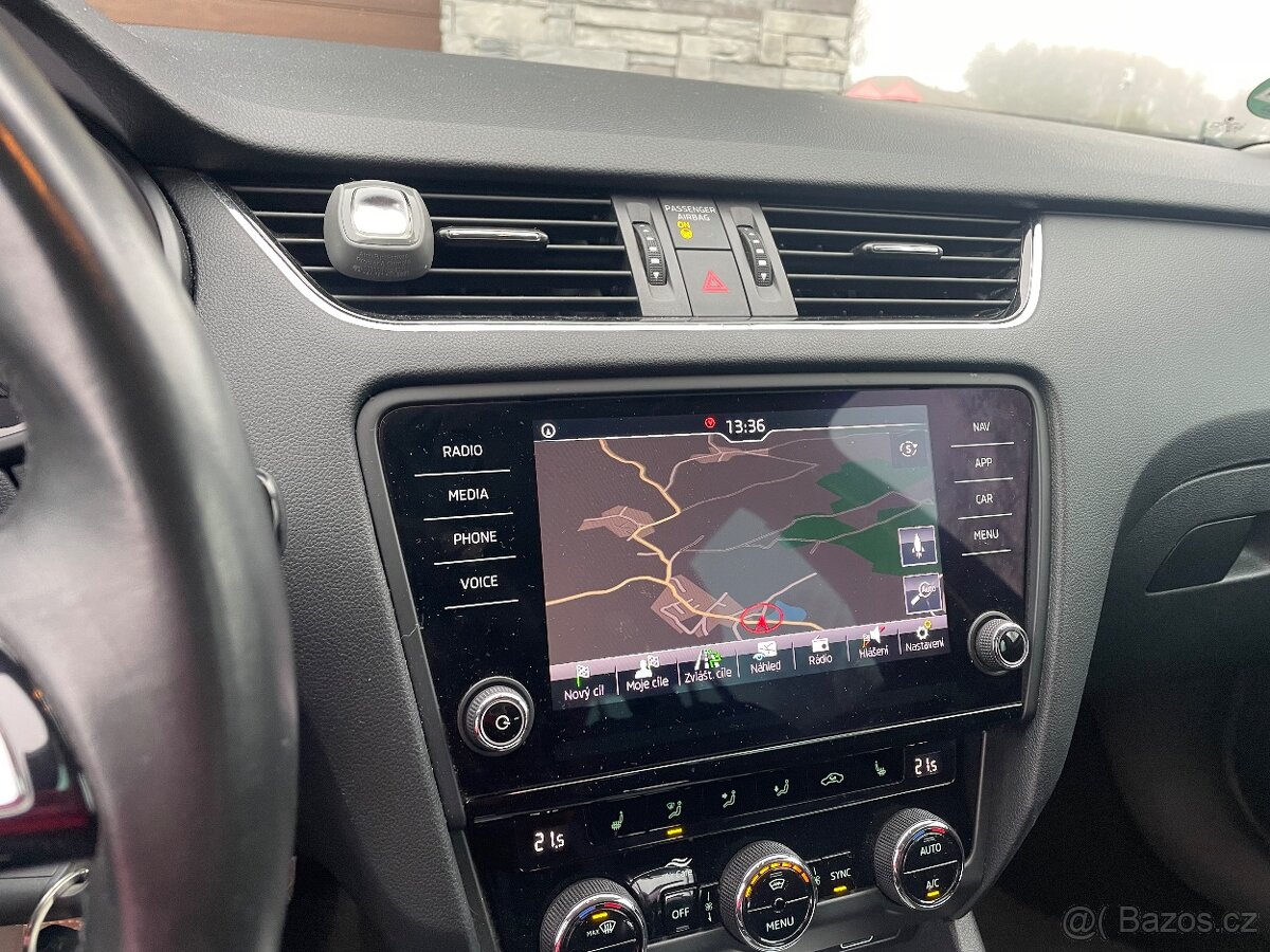 Škoda octavia kombi 1.6 TDi Dsg - 9