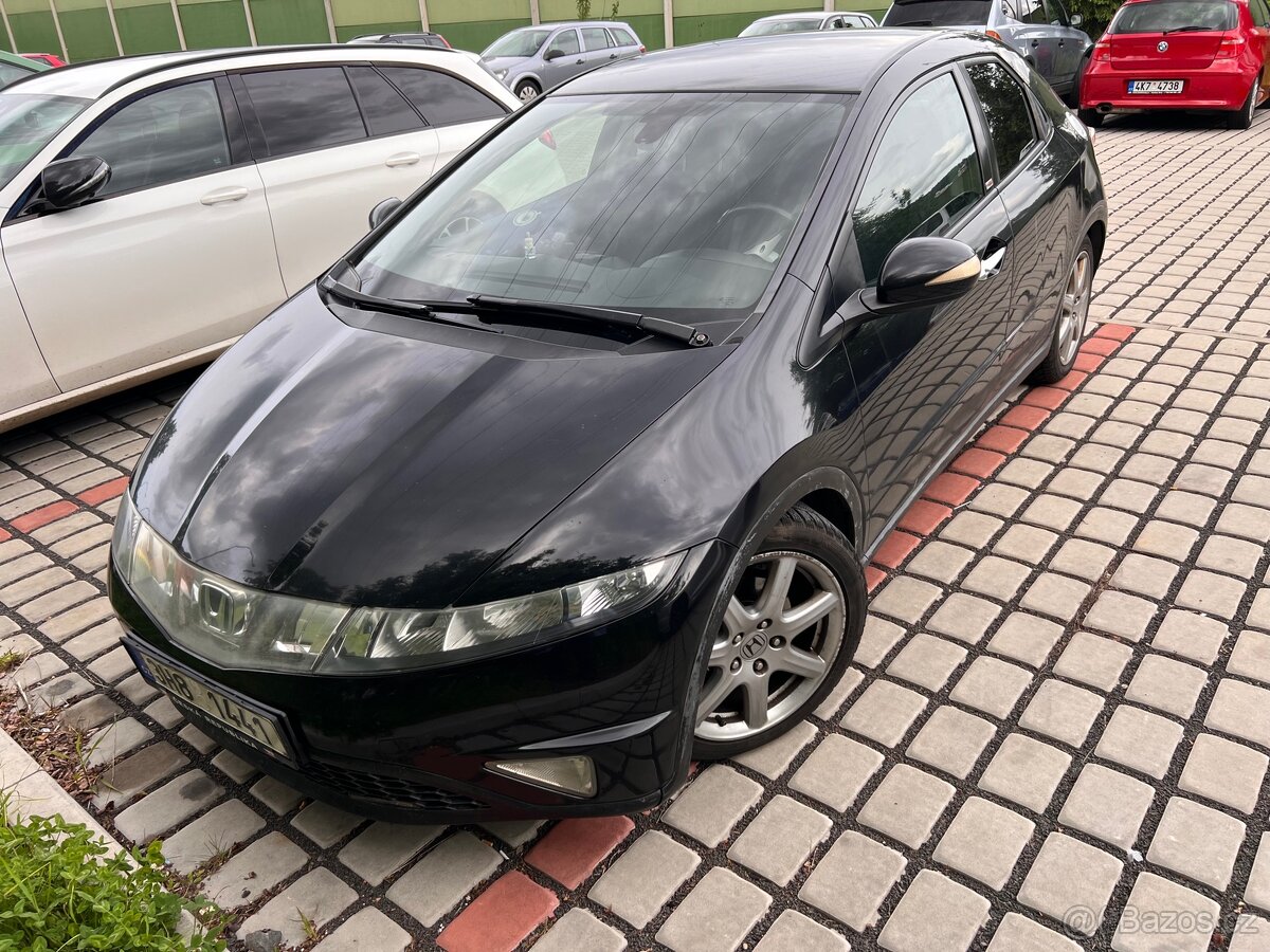 Honda Civic 2,2D 2006 - 9