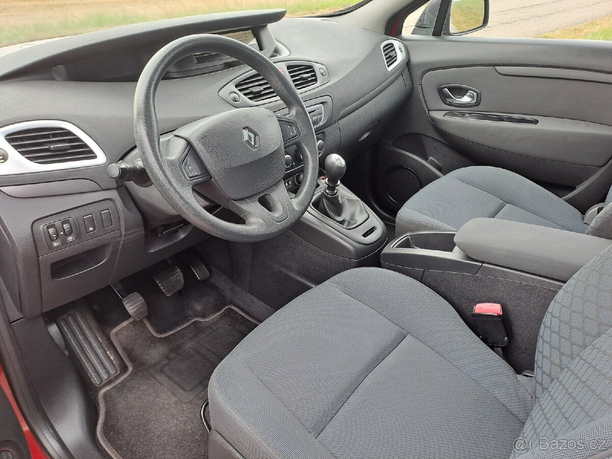 RENAULT GRAND SCENIC 1.9 DCi PĚKNÝ STAV, 2 x KOLA - 9