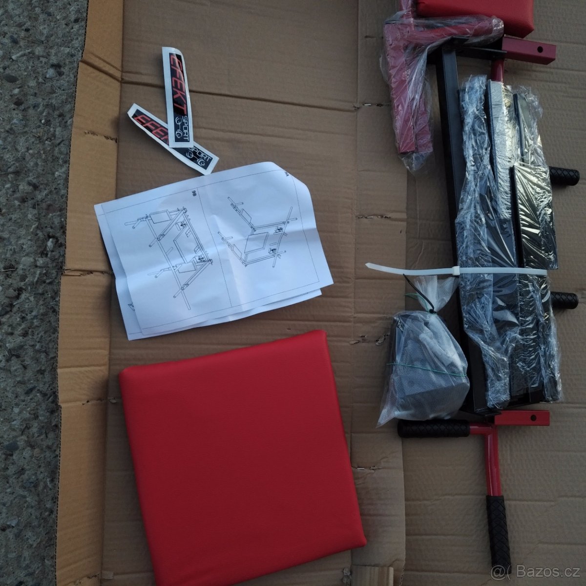 hrazda bradla cviceni na zed brisni 2v1 multifunkc - 9