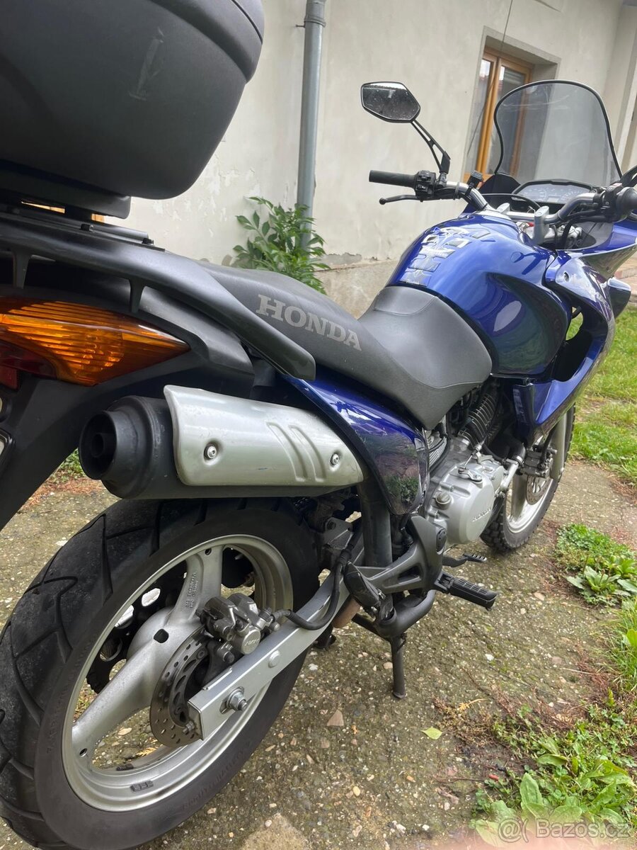Honda Varadero XL 125 - 9