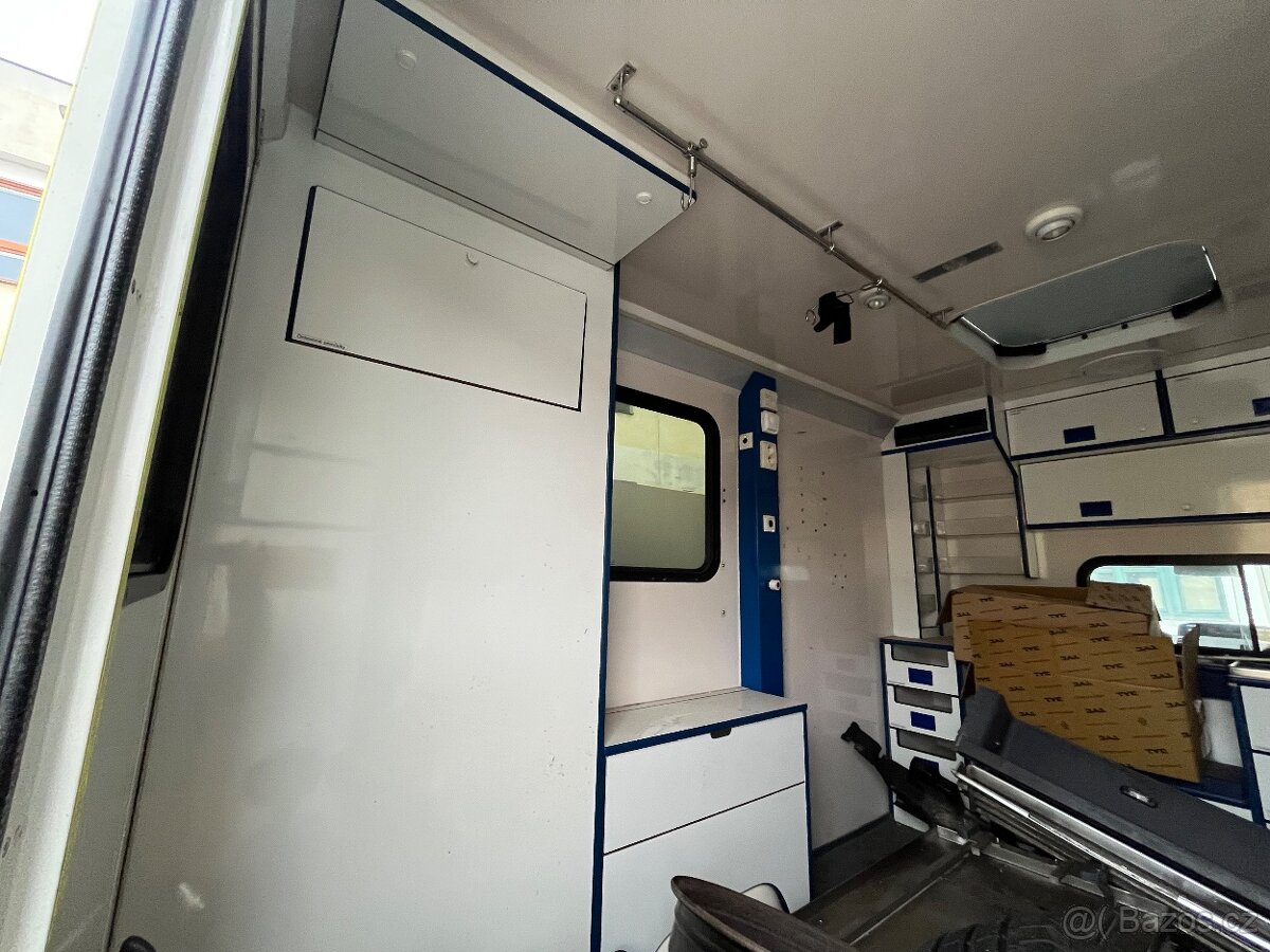 Volkswagen Transportér - 9