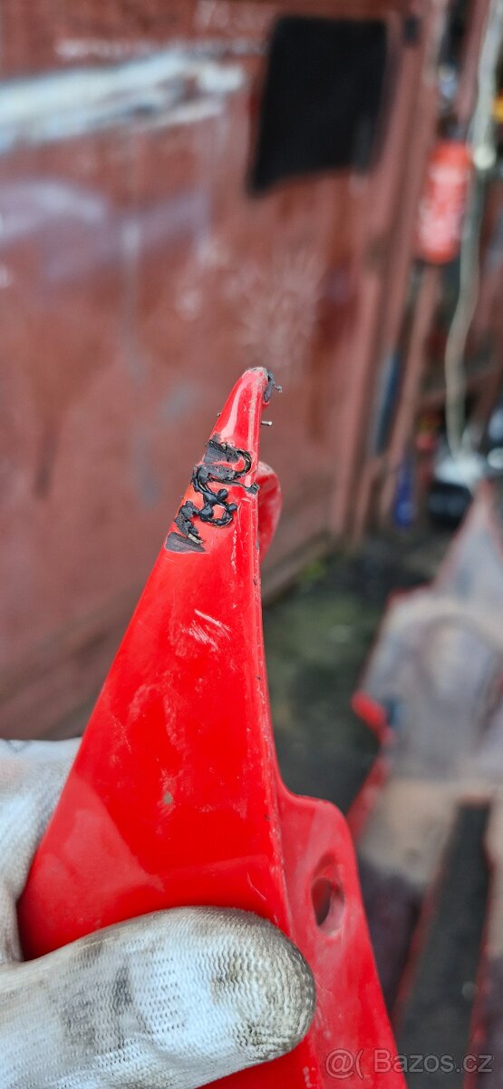 Predni naraznik ford ranger lb3b-17c831-a - 9