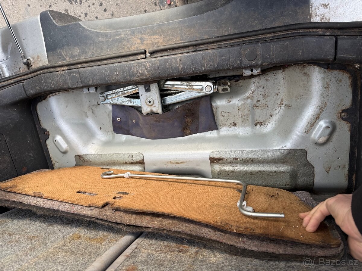 Suzuki Jimny 1.3VVT 4x4 TZ - 9