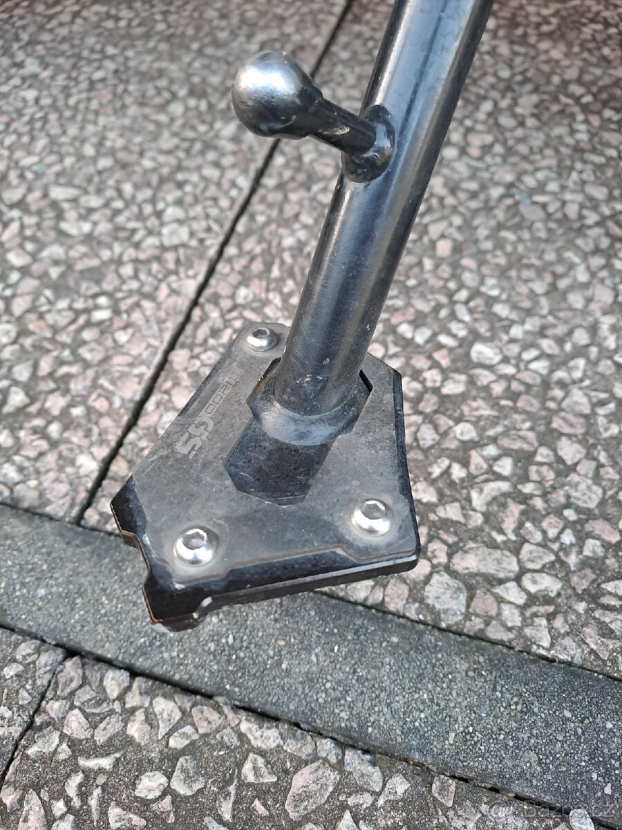 BMW R1200 GS 2017 najeto 44000 km - 9