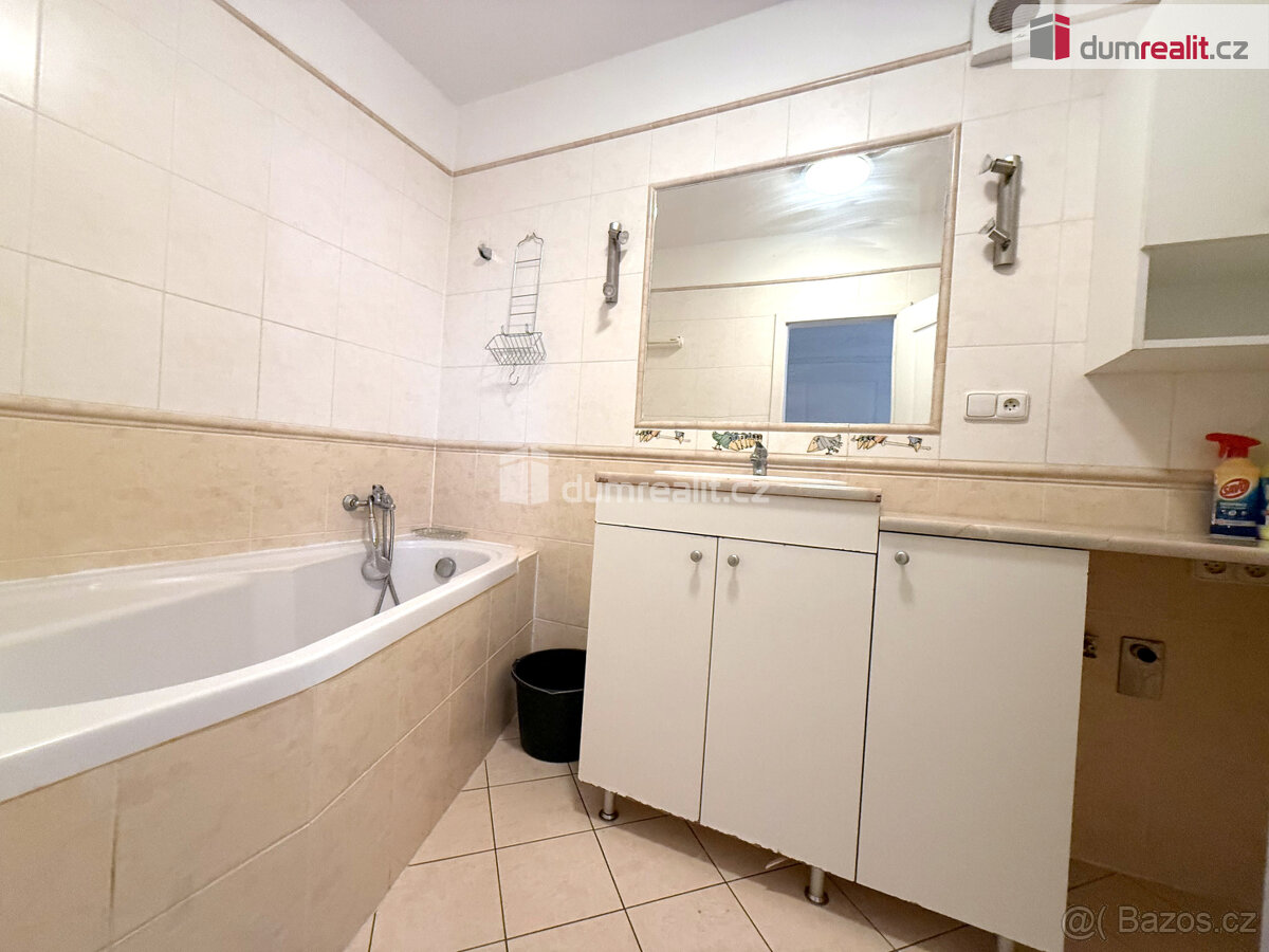 Pronájem bytu 2 + k, 58 m2, Uherské Hradiště - 9