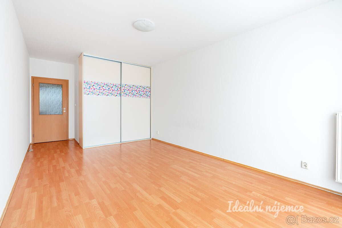 Pronájem bytu 3kk 75 m2 - 9