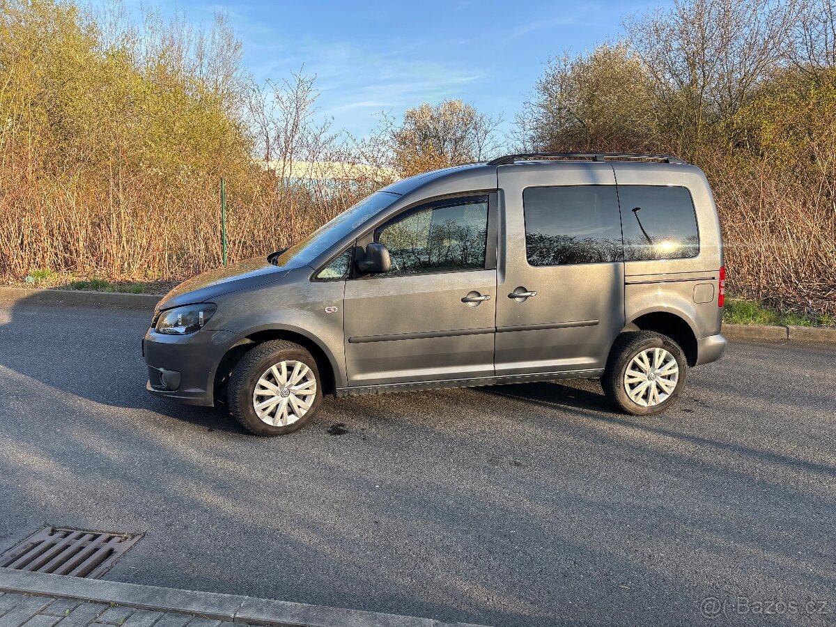 VW Caddy 2.0 TDi 4 motion - 9