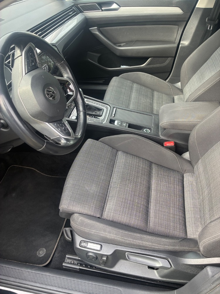 VW Passat B8.5 Variant 2.0TDI 140kW DSG - 9