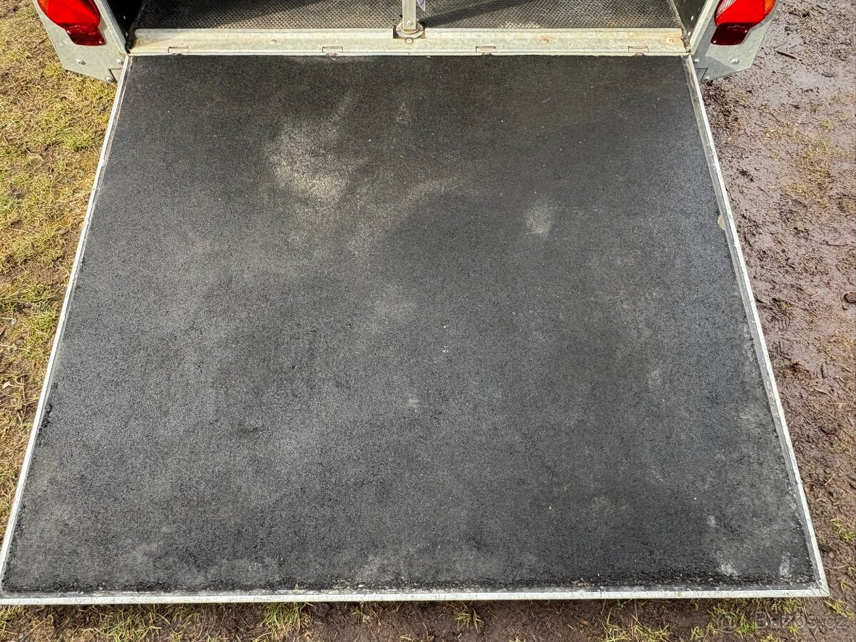 Přívěs pro koně Humbaur Balios - 9