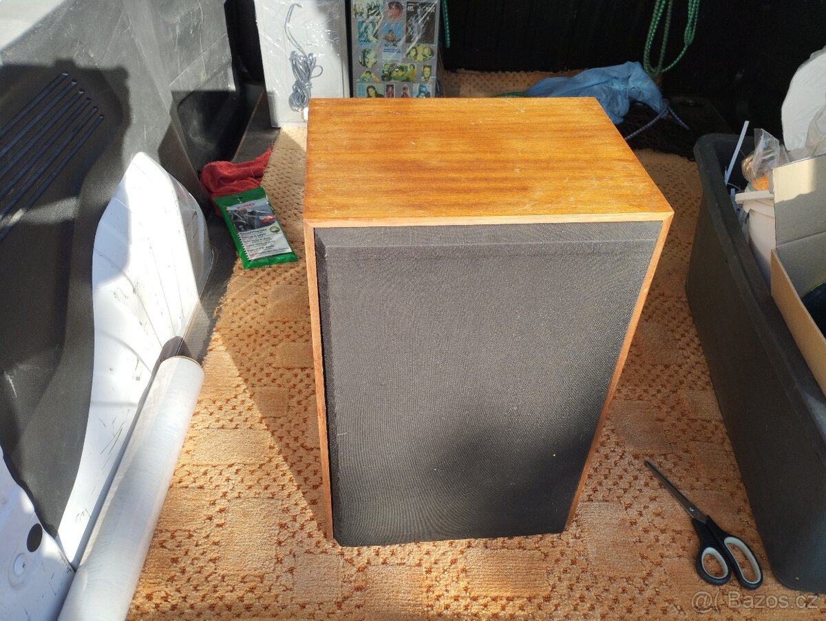 TESLA 1PF06767 Třípásmové reprosoustavy - 9