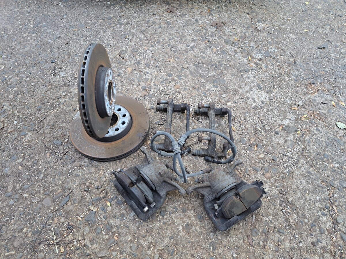 Škoda octavia 2.0tdi 110kw Automat - 9