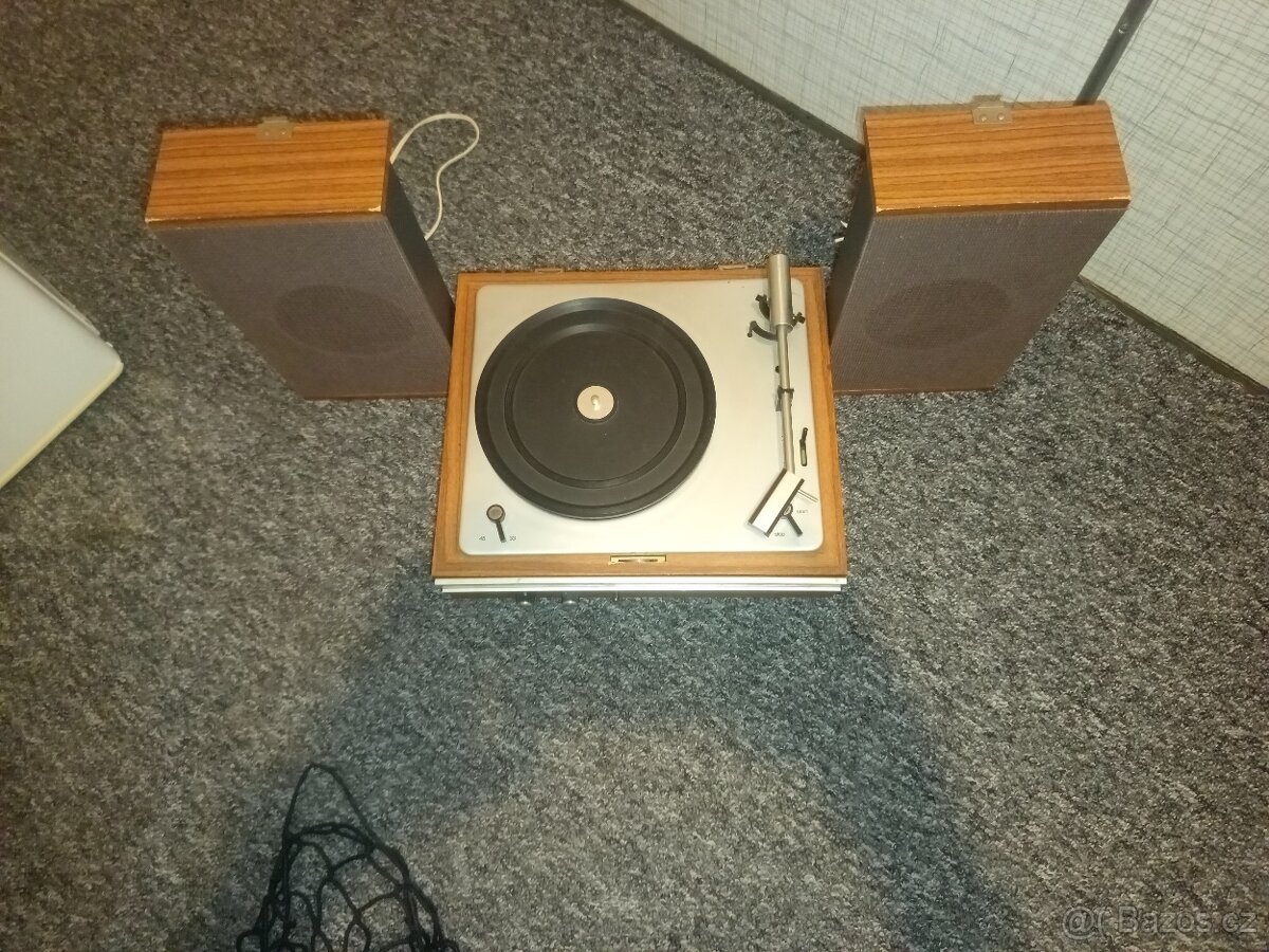 Prodám gramofon značky Tesla - 9