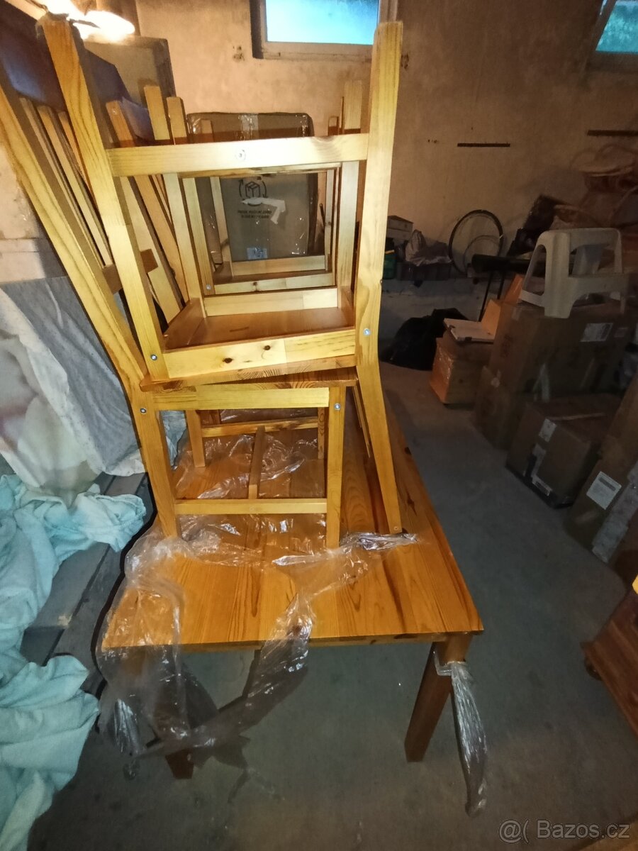 Prodám velký set nábytku z masivní borovice - 9
