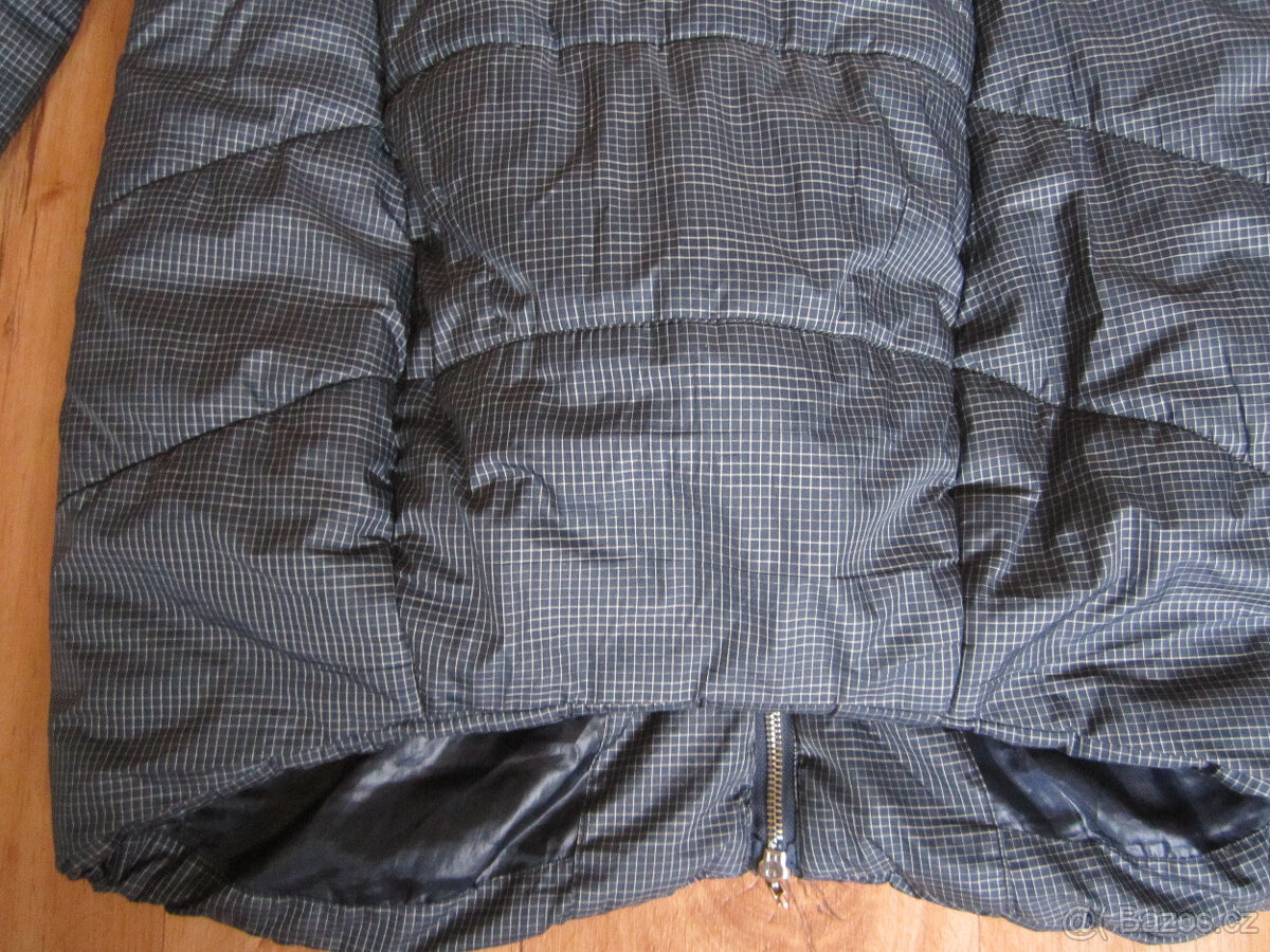 Prošívaná zimní bunda / kabát M/L, lehká a teplá - 9