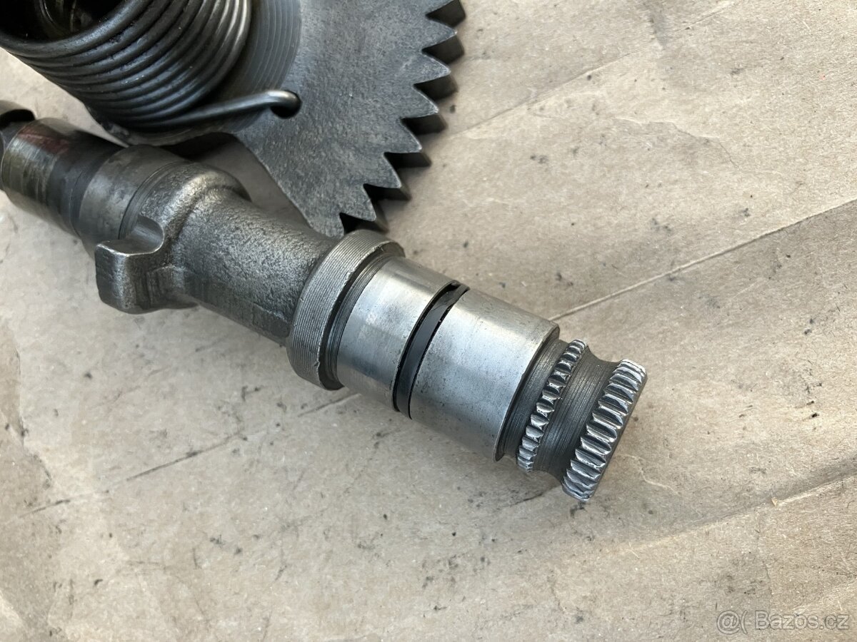 čz 175-487 hřídel - 9