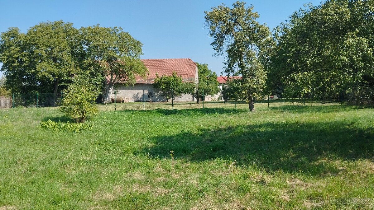 Prodej pozemku 1500 m2 Lišice - přímý majitel - 9