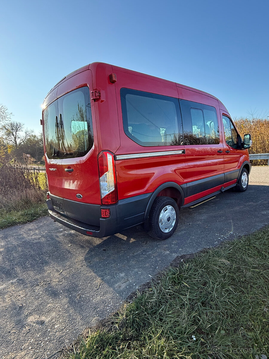 Ford Transit 2.2 TDCI rok 2016 9 Míst 158.266 km STK:10/27 - 9