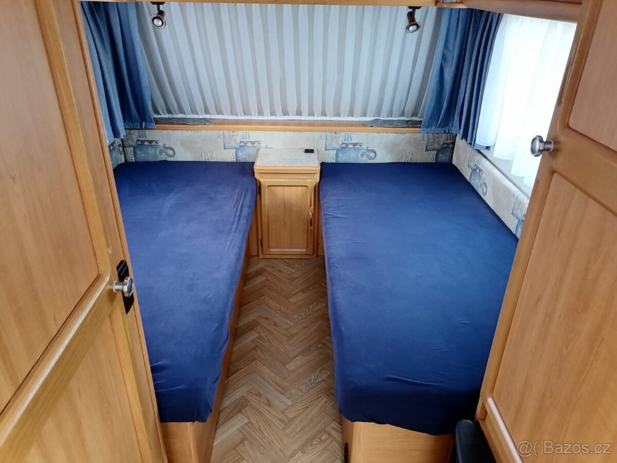 Karavan LMC, Kuhyňka, Koupelna, Bojler, Topení - 9