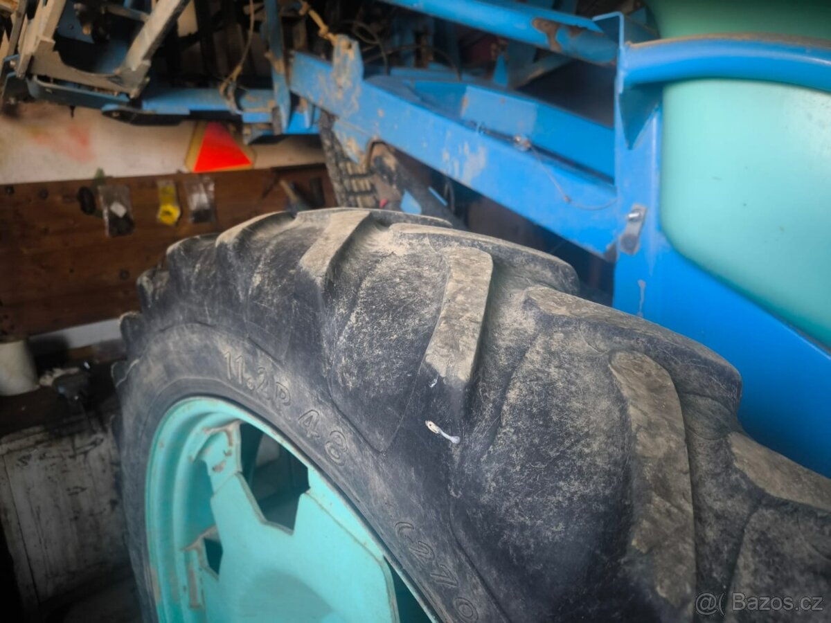 Tažený postřikovač Berthoud Tenor 28-30 - 9