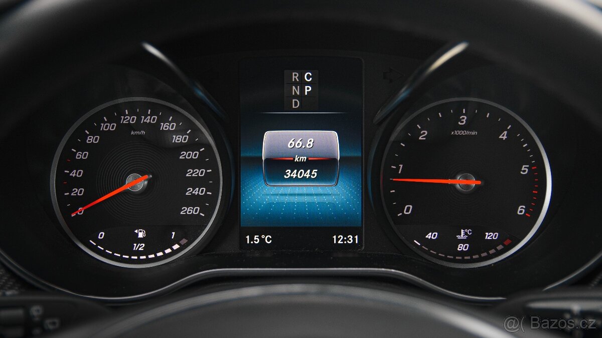 Mercedes-Benz Třídy V, 300D 4Matic 2,0/174kW DPH - 9