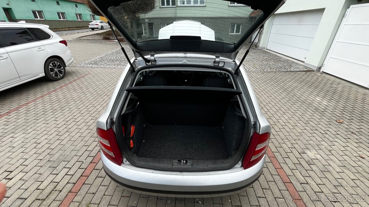 Škoda Fabia 2.0 MPI - 9