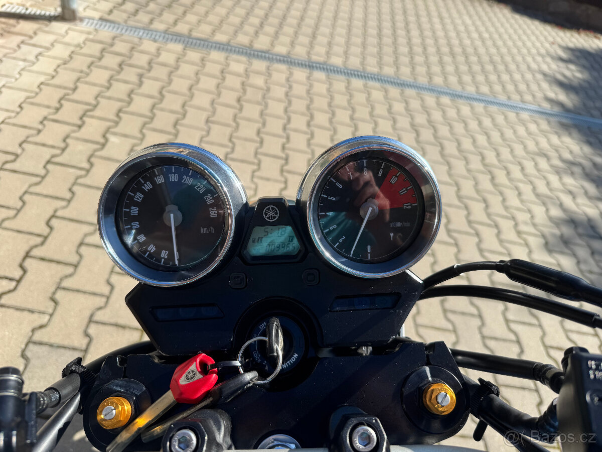 Yamaha XJR 1300 - 9