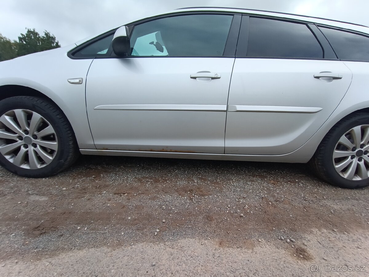 Opel astra j 2.0 CDTI - 9