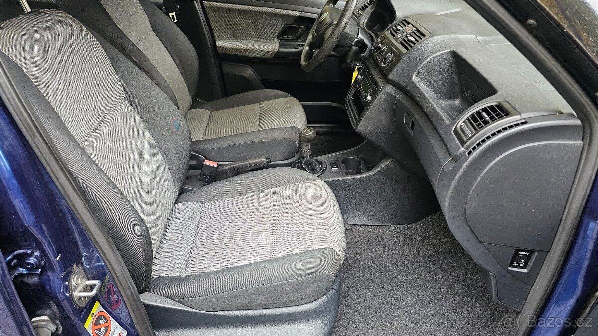 Škoda Roomster 1.4 16v face, pěkný stav, 1.majitel - 9