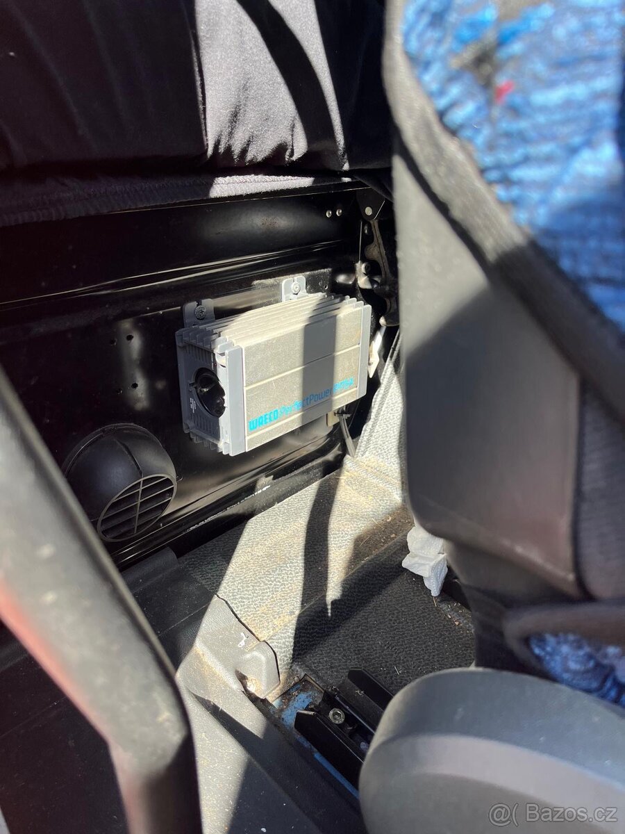 Přepravník aut Mercedes Atego 818L do 7,5t. - 9