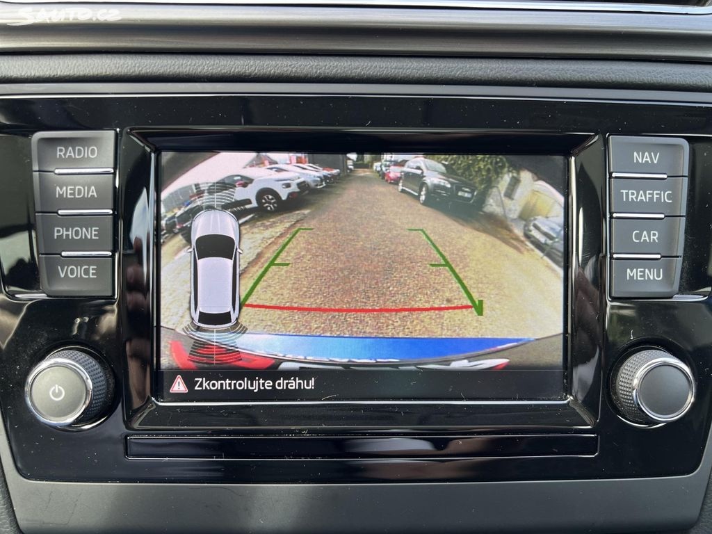 🚗 Škoda Rapid Spaceback Clever 1.0TSi 70kw 2018 - 9