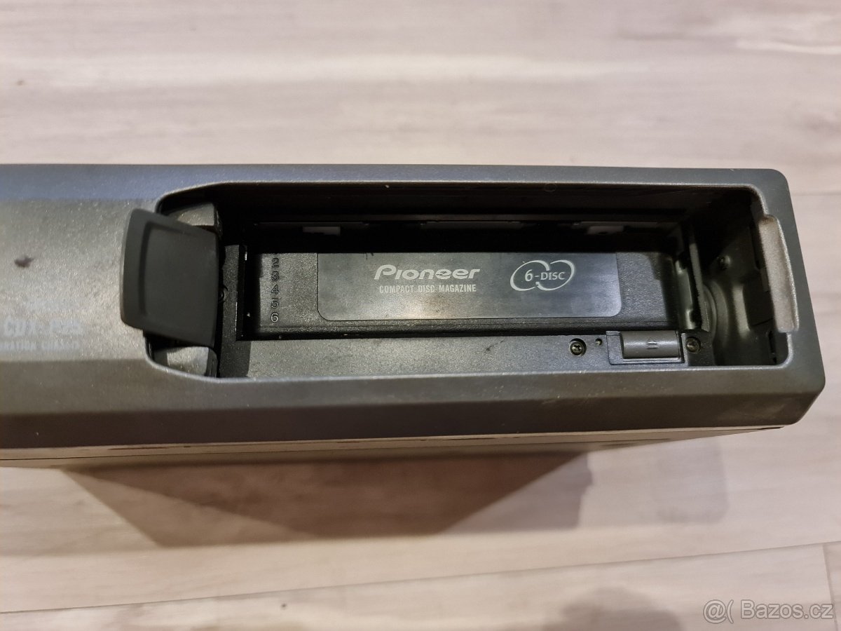 CD, MINI DISC Changer Sony, Pioneer, Alpine, Renault - 9