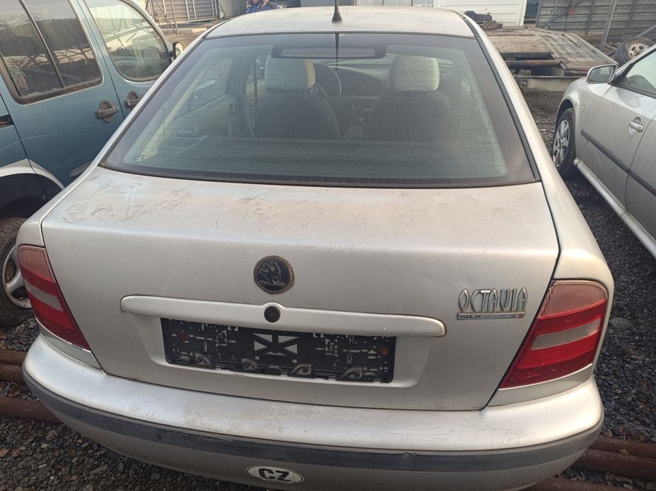 ND z Škoda Octavia 1595.cm3 74.kw benzín r.v.1999 (K78) - 9