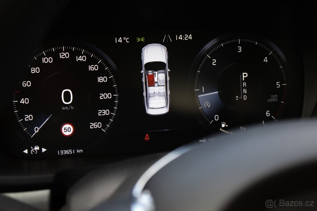 Volvo S90 D4 2.0L Drive-E Momentum A/T8 - 9