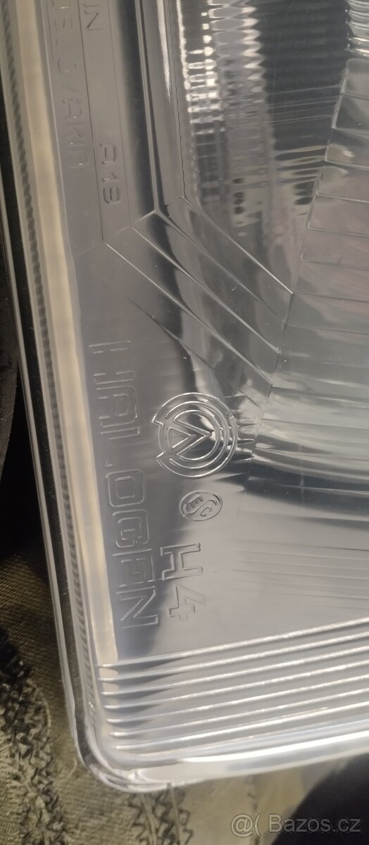 Škoda Favorit - Nové právě světlo,prahy atd - 9