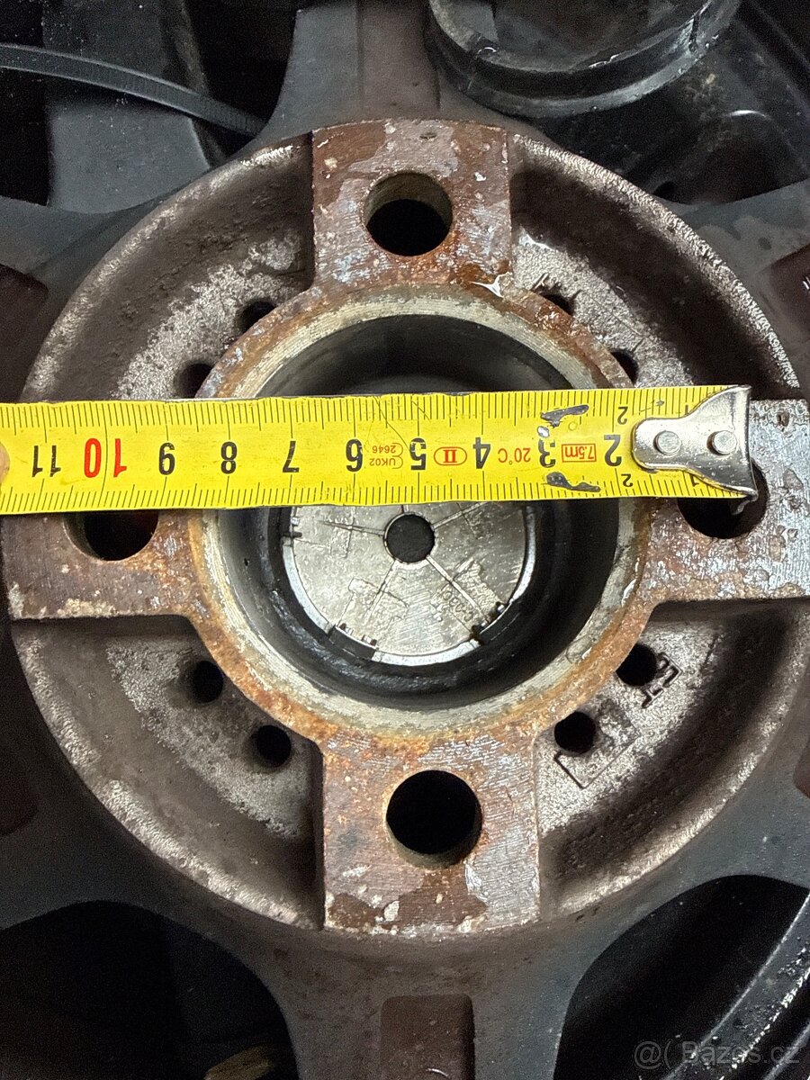 Prodam alu s pneu R16 - 9